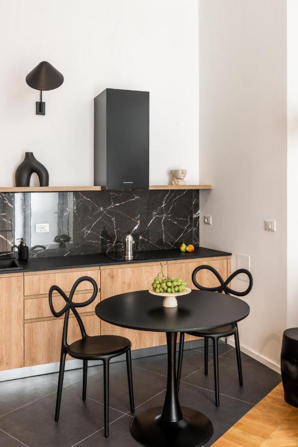 Dom1872 Apartments Триест Экстерьер фото